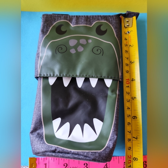 3/$25💙Dinosaur Thirty One HIDE & PEEK POUCH TOTE Bag - Dino Chomp - Picture 9 of 9